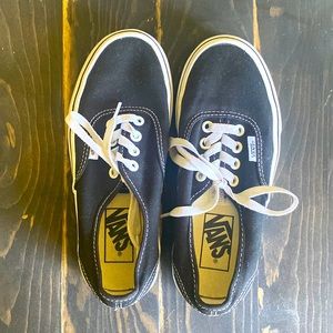 Black lace up VANS-